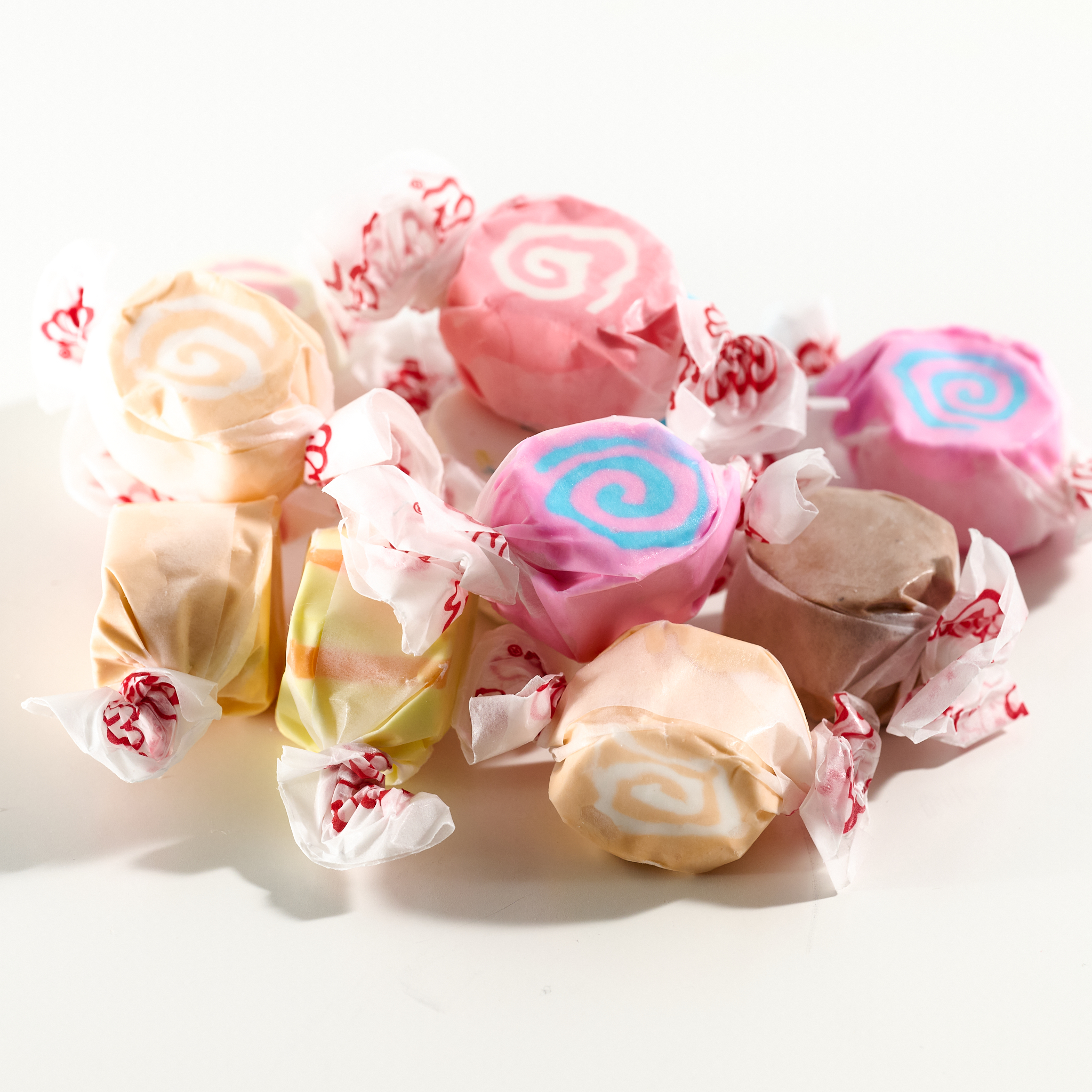 Howe Salt Water Taffy 12/4 OZ Case - Image 4