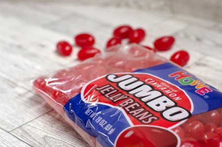Howe Cinnamon Jumbo Jelly Beans,  12/19oz. Case - Image 3