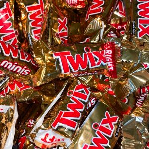 Twix Miniatures 20 LB Case