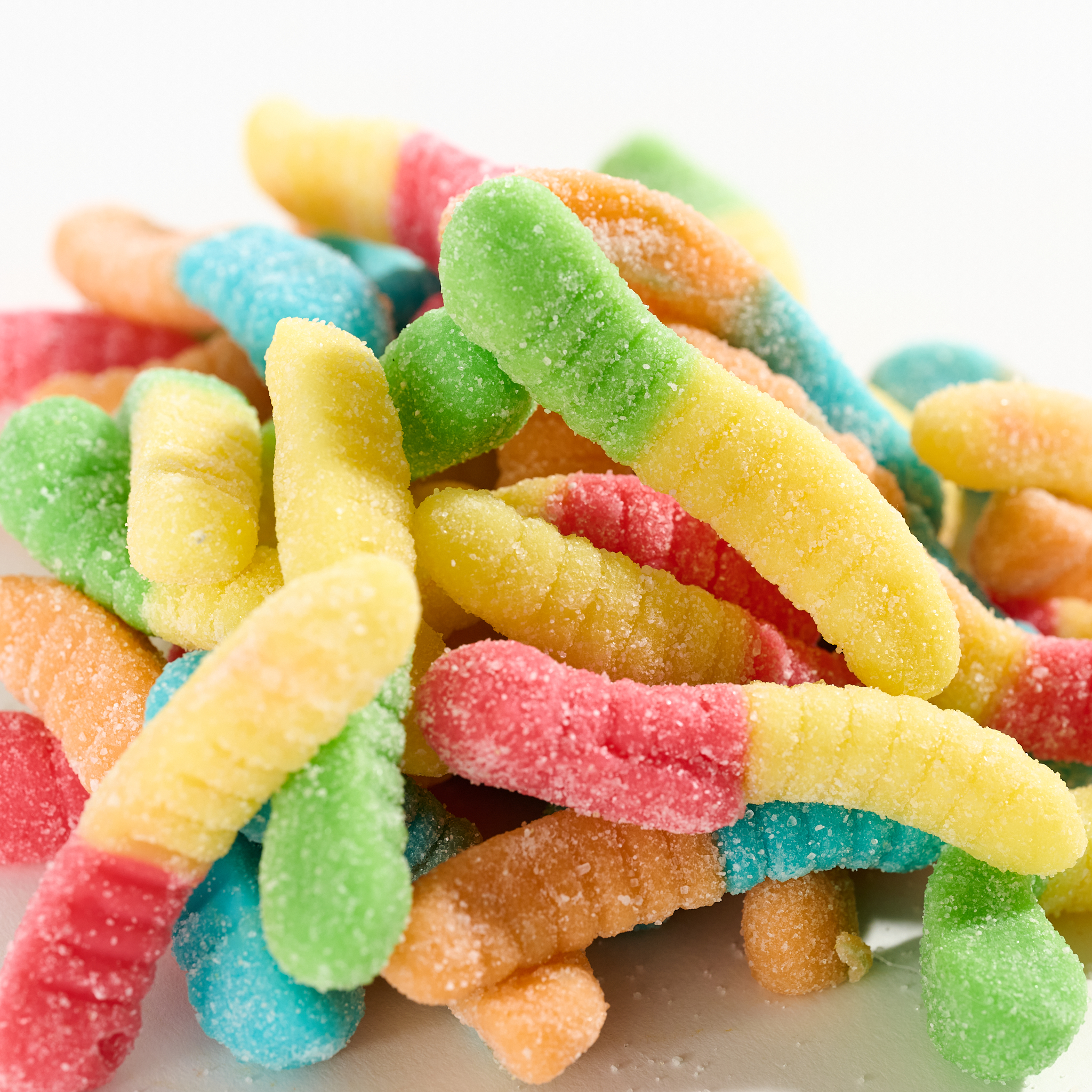 Howe Gummi Sour Worms 12/14 OZ Case - Image 3