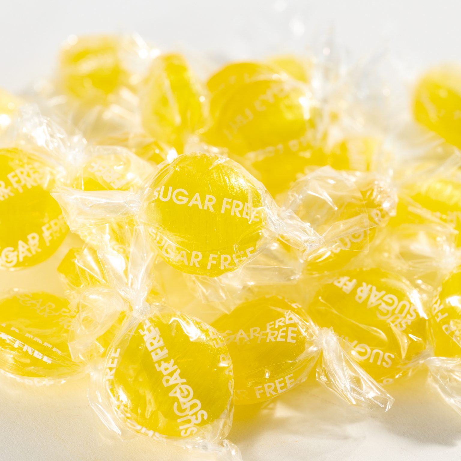 Sugar Free Lemon Button 30 LB Case - Howe Wholesale